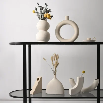 Rustic Flower Vase with Decorative Shape - Image 3
